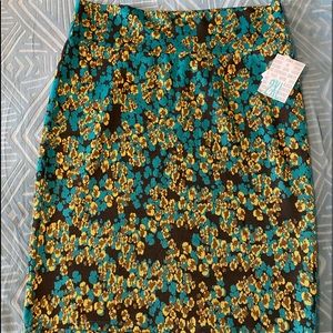 NWT Lularoe Cassie skirt, 2XL